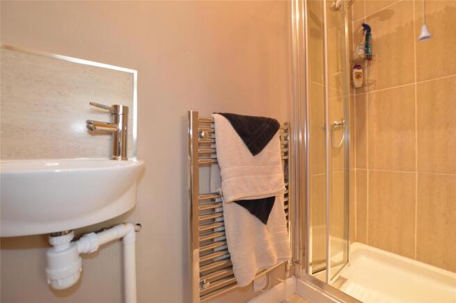 Ensuite Bed 2