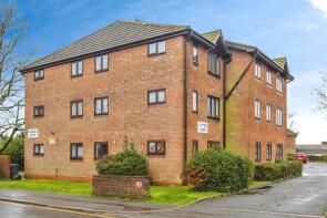 Flat 20, Highfield Court, Church Road, Haywards Heath RH16 3PA