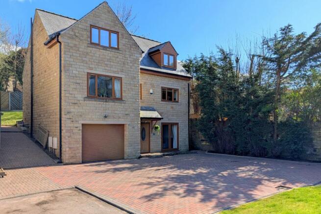 Tofts Grove EweMove Brighouse (39)