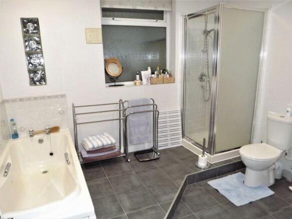 Bathroom no 1