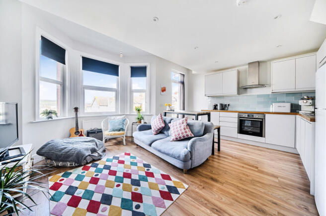 1436907-8-69caafd...