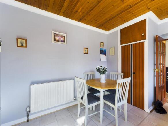 Kitchen Dining Area .jpg