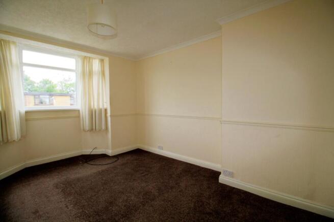 3 bed Semi-Detached for sale Image 9