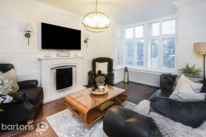 4 bed House for sale Image 6