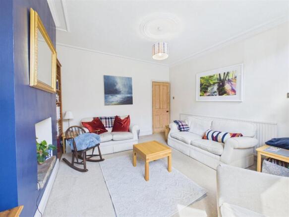 3 bed Terraced for sale Image 4