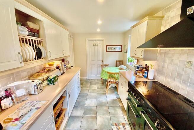 Kitchen/Breakfast