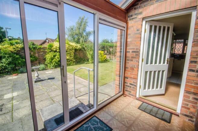 SUN ROOM