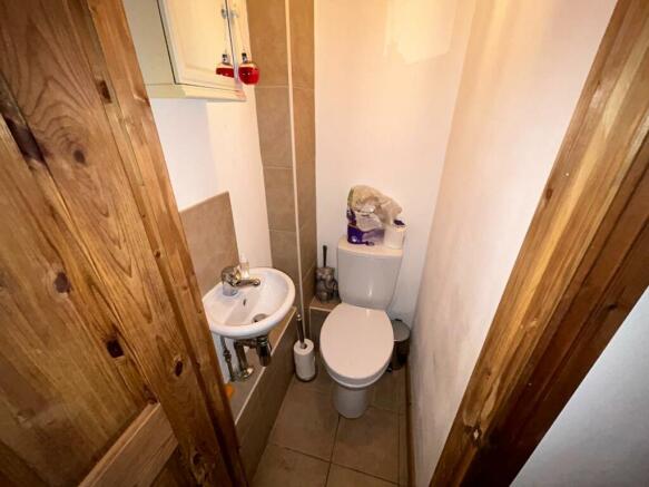CLOAKROOM
