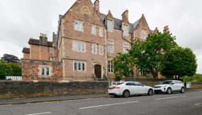6, Wiseman Apartments, College Fields, Clifton, Bristol BS8 3HP