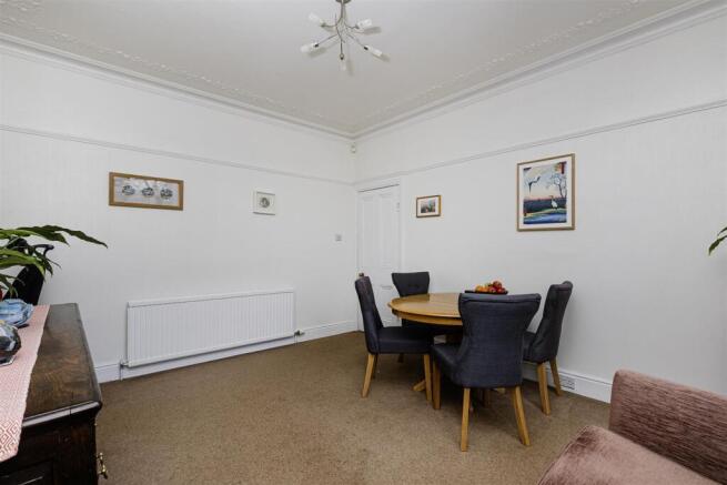 4 bed Terraced for sale Image 10