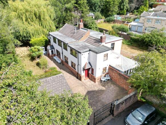 4 bed Semi-Detached for sale Image 12