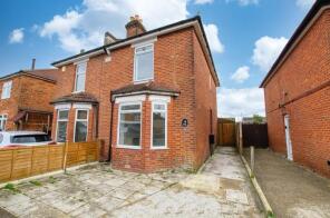 74, Pinegrove Road, Southampton SO19 2PR