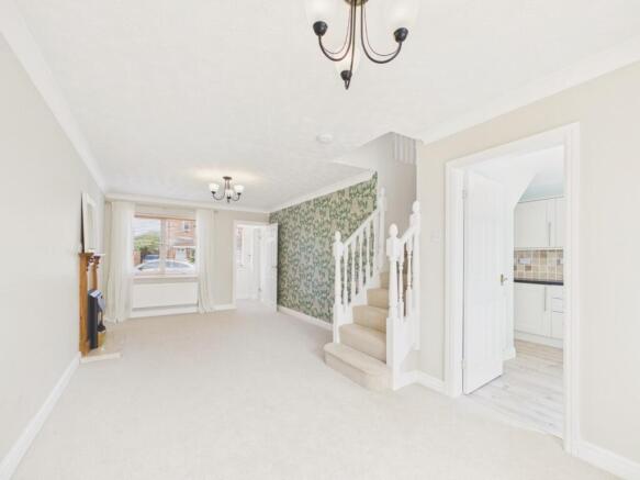 3 bed Semi-Detached for sale Image 7