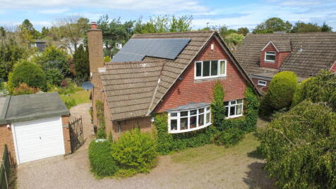 Boathouse Lane, Gayton