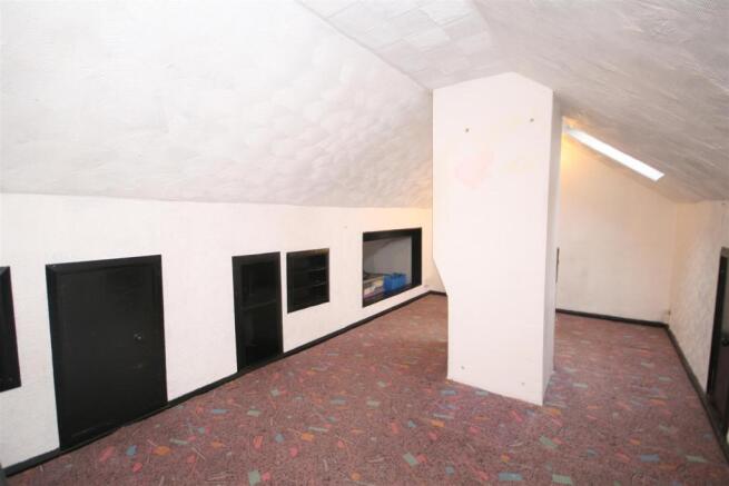 LOFT