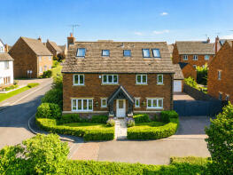 3, Rotherham Close, Cawston, Rugby CV22 7TG
