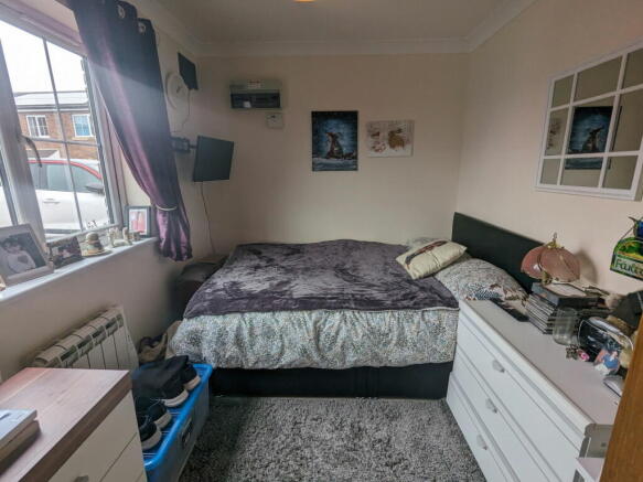 Photo 12