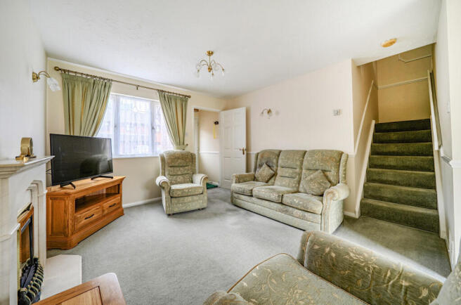 Speedwell Close, Locks Heath, Southampton, Hampshire, SO31 photo 4