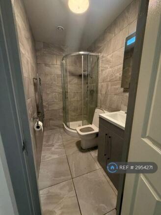 1 bed Flat to rent Image 5