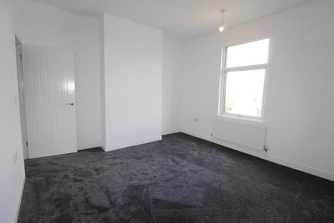 2 bed Terraced for sale Image 11