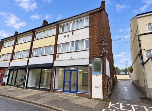 3-bed terraced on Leagrave Road, Luton, £650,000