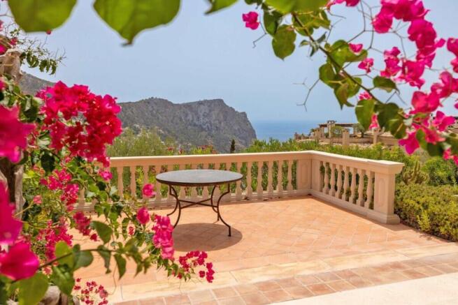 03 cala llamp Mediterranean View Apartment kaufen balkon