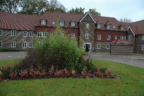 46 Highgrove.jpg480.jpg