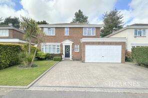 48, Wishart Gardens, Bournemouth BH9 3QZ