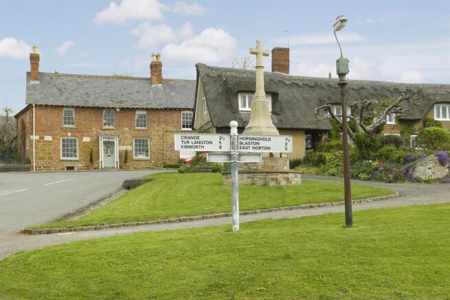 VILLAGE GREEN
