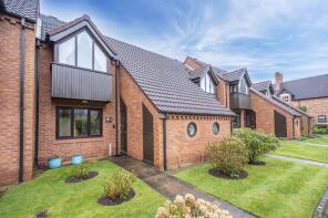 42, Highgrove, Wolverhampton WV6 8LQ