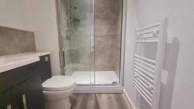 1 bed Flat to rent Image 5