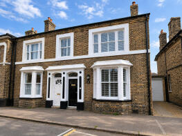 8, Station Road, Biggleswade SG18 8AL