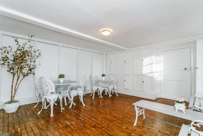 8320099-interior04-800.jpg