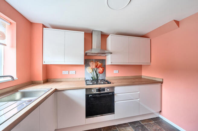 1434858-10-69c2d6...