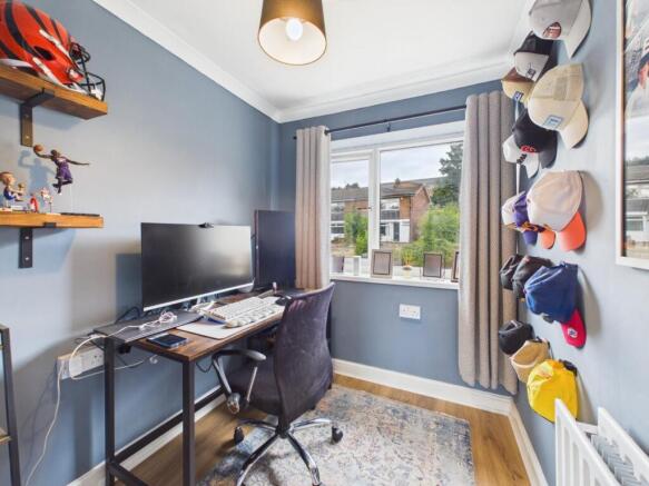 3 bed Semi-Detached for sale Image 10