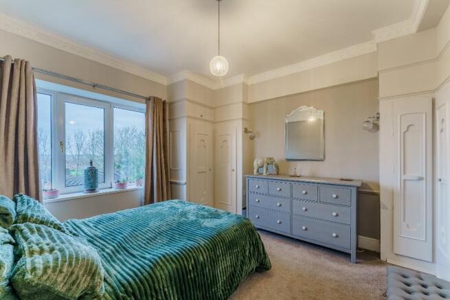 3 bed Semi-Detached for sale Image 12