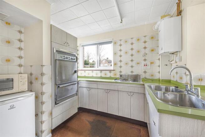 kitchen .jpg