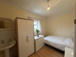 32, Mowbray Road, Cambridge CB1 7SY