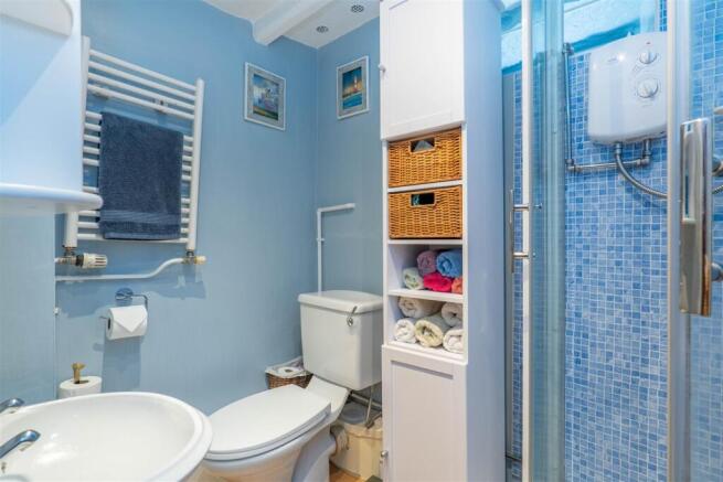 Master Bedroom Ensuite