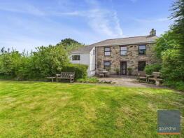 Worthy Vale House, Road From B3284 To Worthy Vale House, Truro TR4 9NA