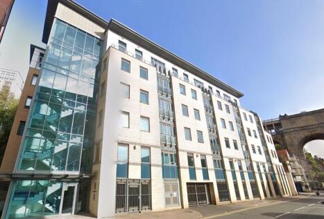 Close, Newcastle Upon Tyne, NE1