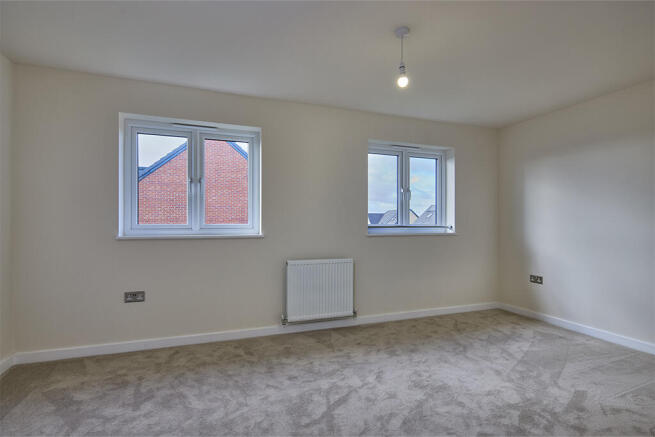 2 bed Semi-Detached for sale Image 9