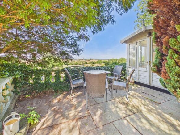 3 bed Cottage for sale Image 4