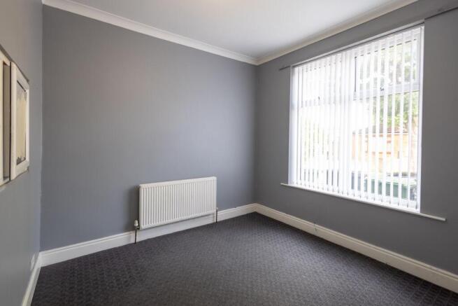 5 bed Terraced for sale Image 4