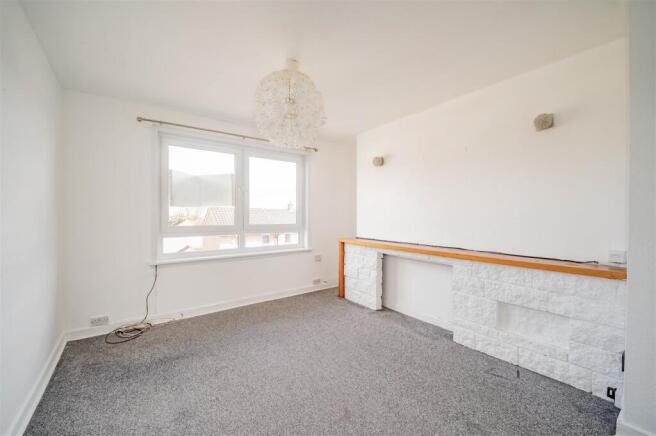 2L 46 Mclean Street Dundee-7.JPG