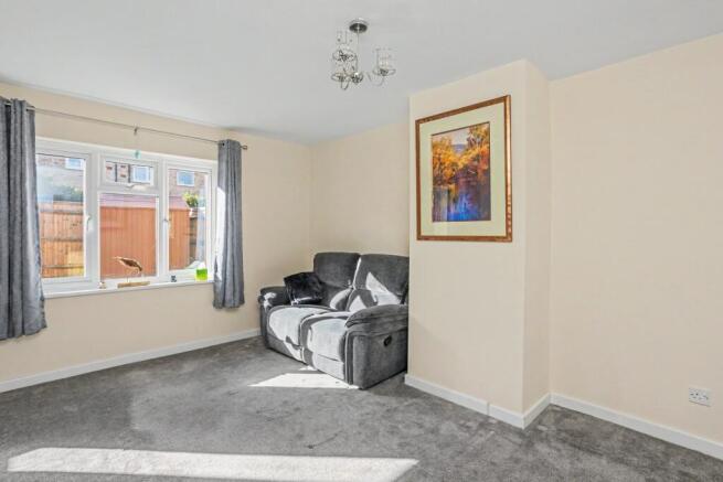 Old Mill Furlong, Buckingham, MK18 photo 3