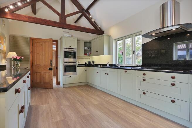 KITCHEN AREA