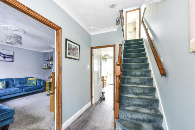3 bed Semi-Detached for sale Image 4