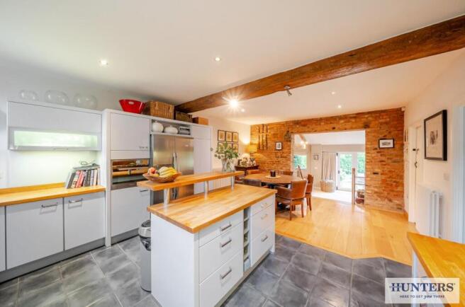4 bed Barn Conversion for sale Image 4