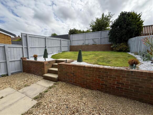 3 bed Semi-Detached for sale Image 3